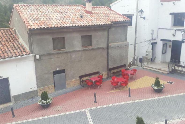 Hostal Los Ojos De Gabriel El Vallecillo 外观 照片